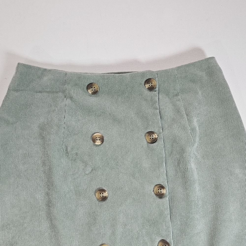 Nasty Gal Corduroy Mini Skirt Womens Size 2 Green‎ - Picture 3 of 6